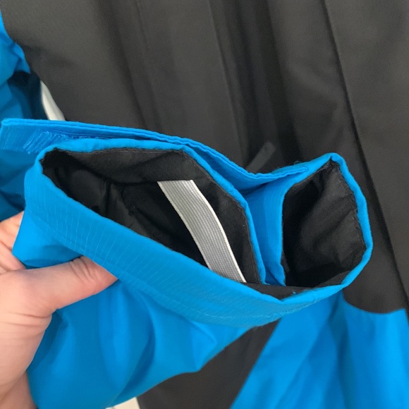 COPY - The North Face Men's Black Blue Goldmill Insulated Ski Parka Jacket size… - Picture 11 of 16